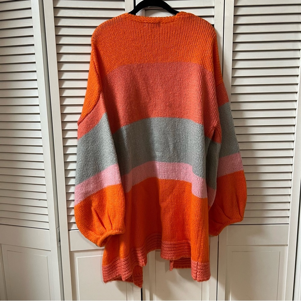 Pretty Little Things Color Block Cardigan - Picture 8 of 8